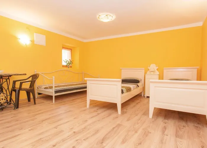 Daire Lovely In Omišalj